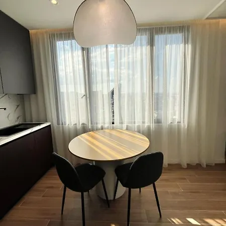 La'voglia Tirana